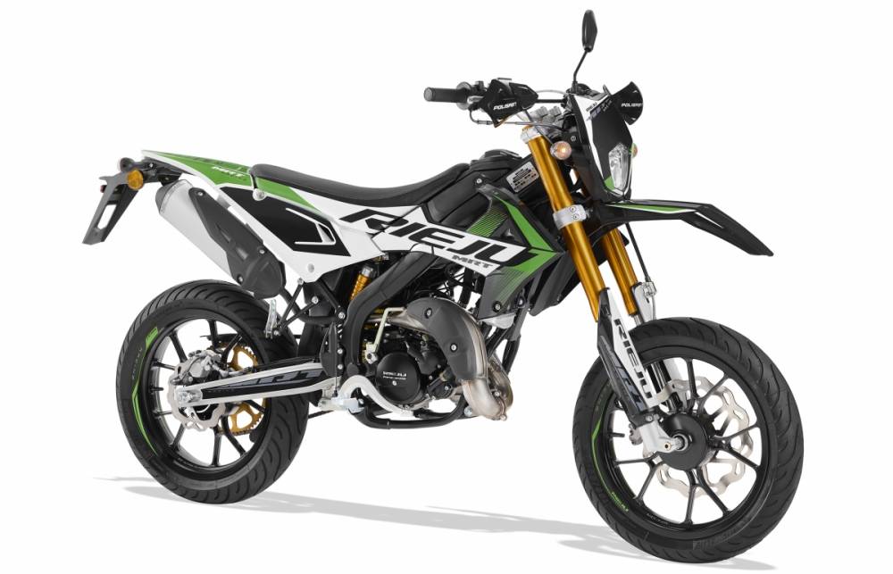 MRT 50 SM PRO BLANC ET VERT.jpg