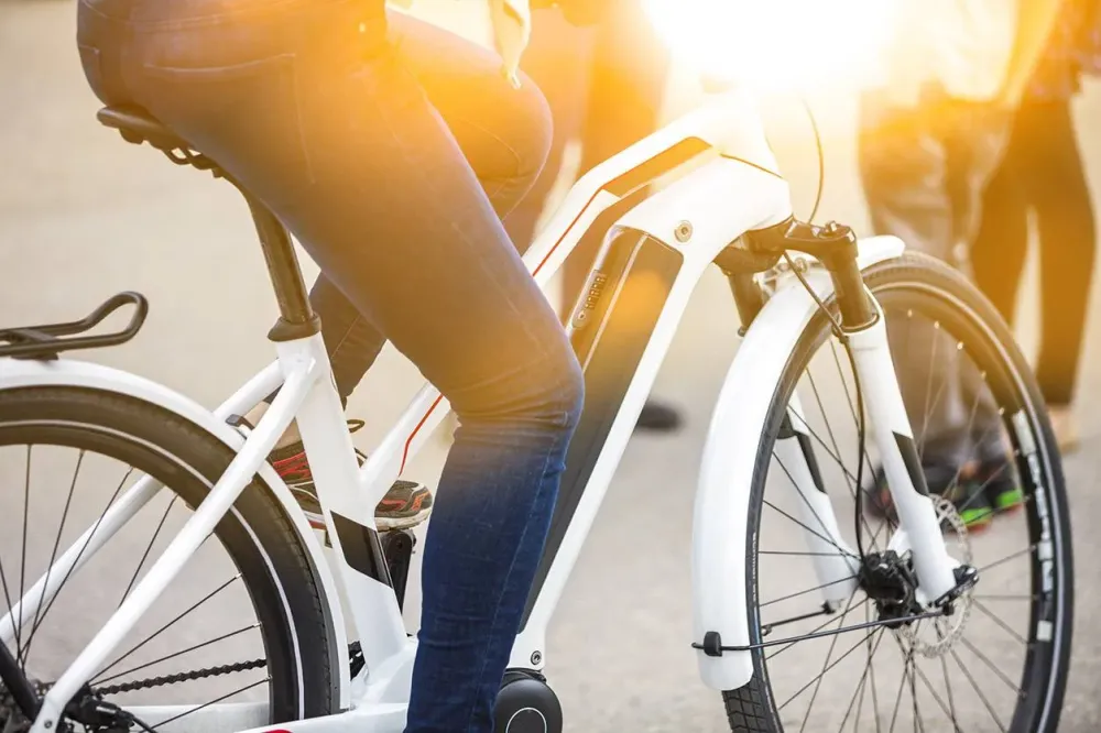 Vélo électrique près de Angerville