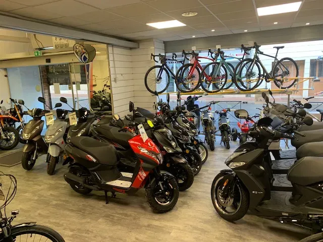 Magasin vélo près de Angerville